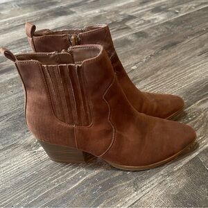 Brown Suede short cowboy boots